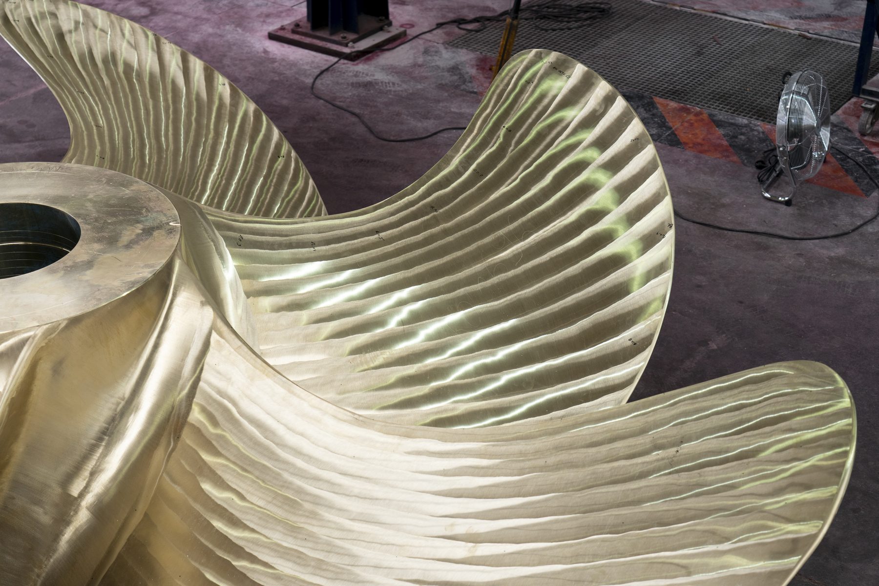 Hélices de passo fixo at the Fundilusa foundry